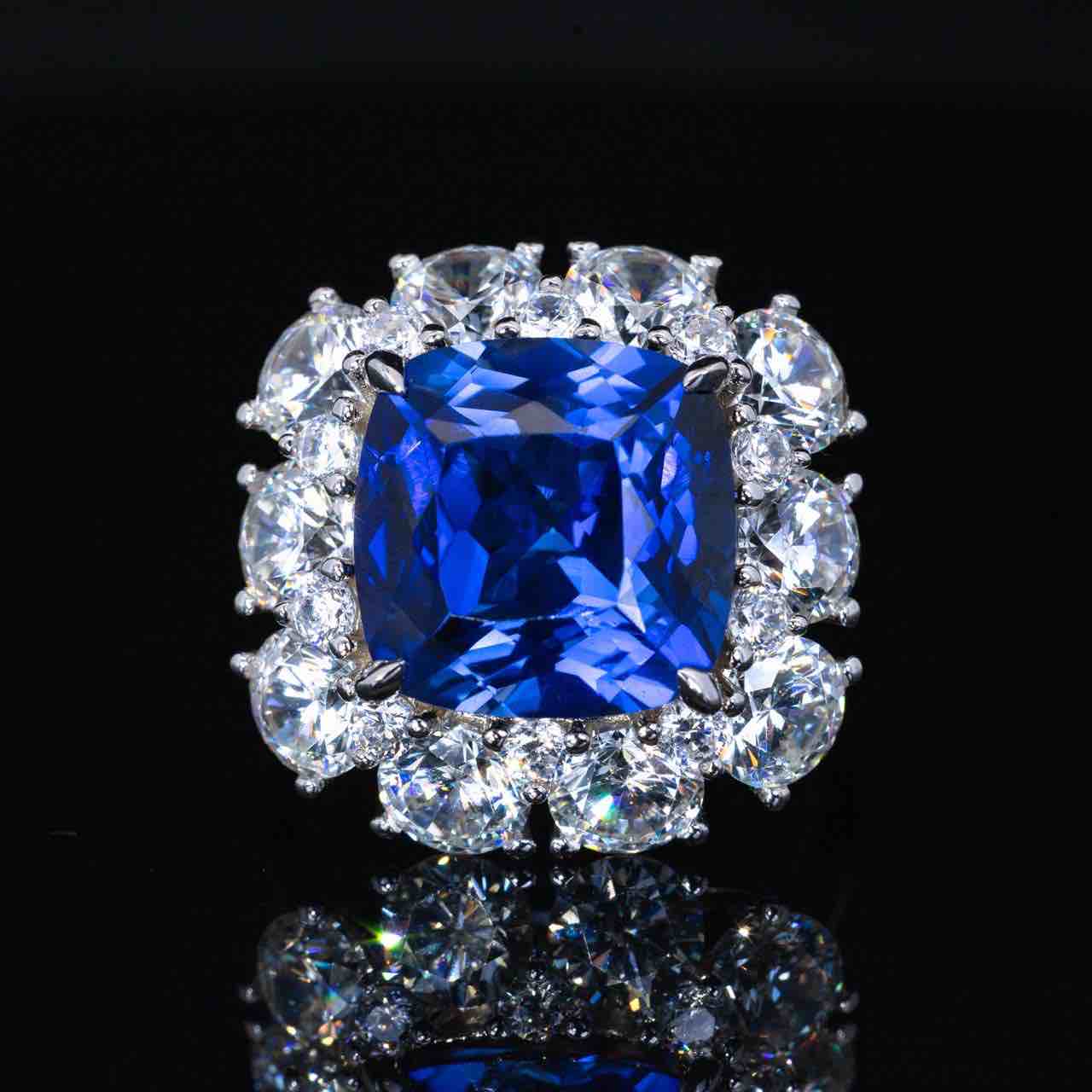 Omnia Hinza Blue Cushion Cut Ring With High Quality Certified Lab Crafted Stones In 925 Silver