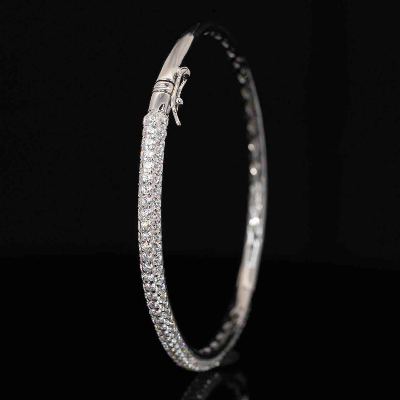 Omnia Zenah White Bangle With High Quality Simulated Diamonds in 925 Silver