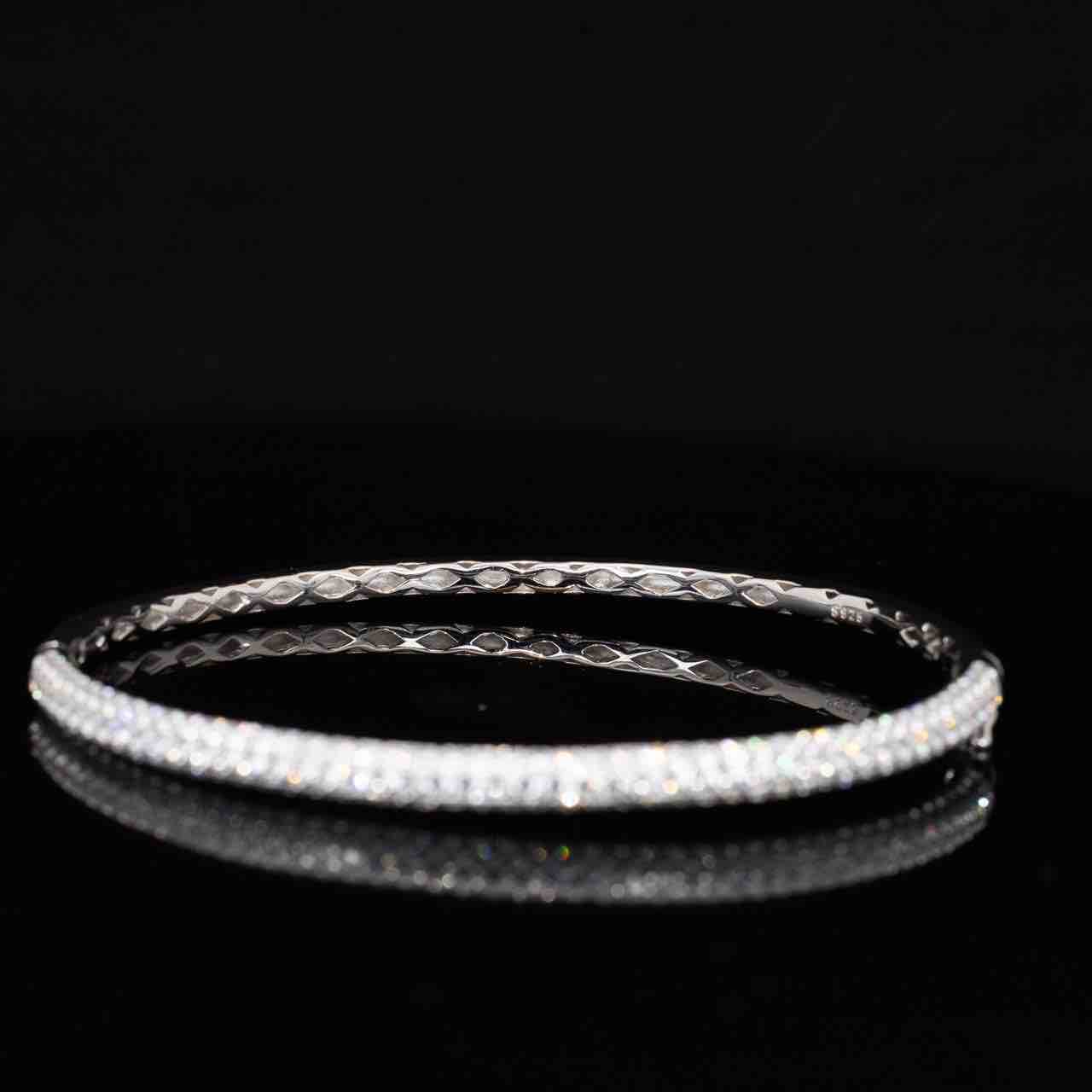 Omnia Zenah White Bangle With High Quality Simulated Diamonds in 925 Silver