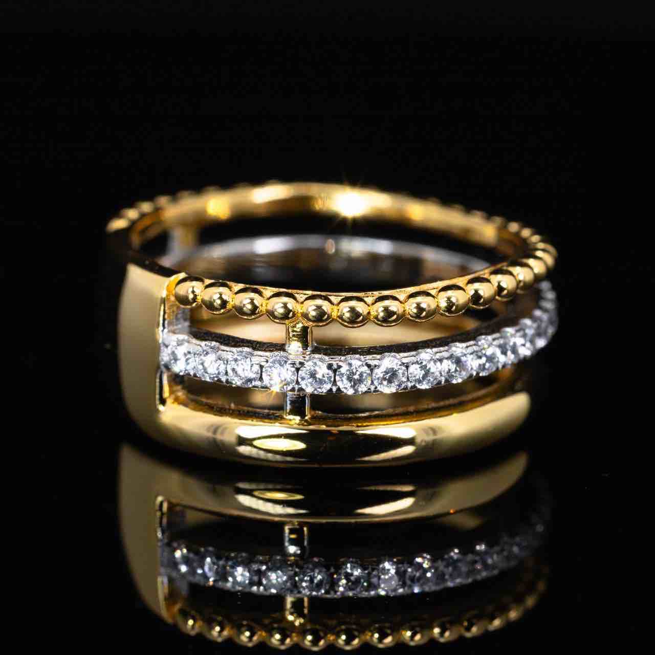 Omnia Leen Gold Ring With High Quality Simulated Diamonds In 925 Silver