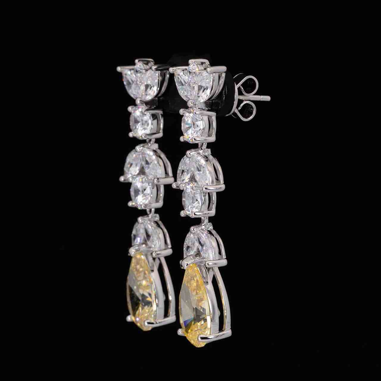 Omnia Dia White and Yellow Drop Earrings With High Quality Simulated Diamonds In 925 Silver