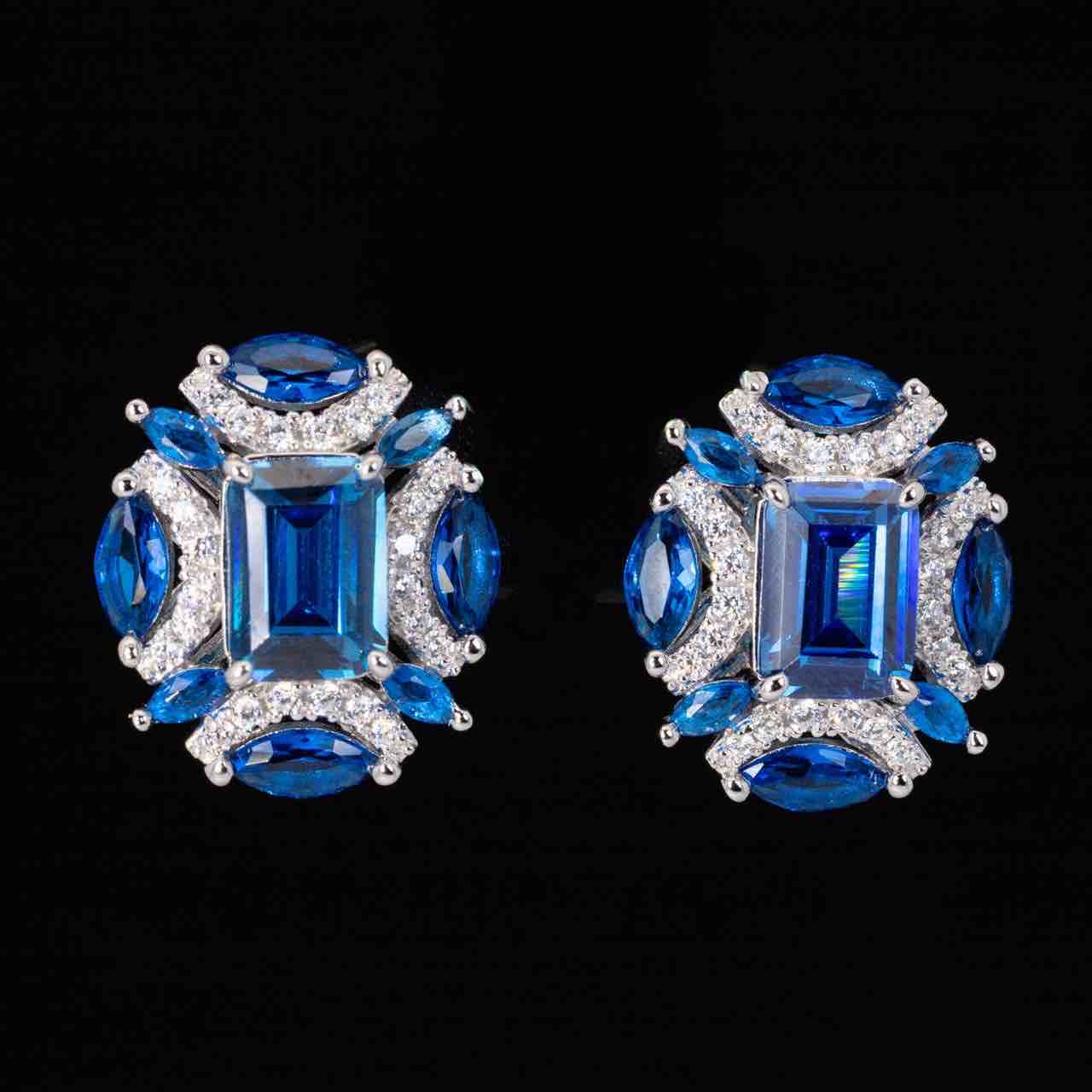 Omnia Aliz White and Blue Earrings With High Quality Simulated Diamonds In 925 Silver