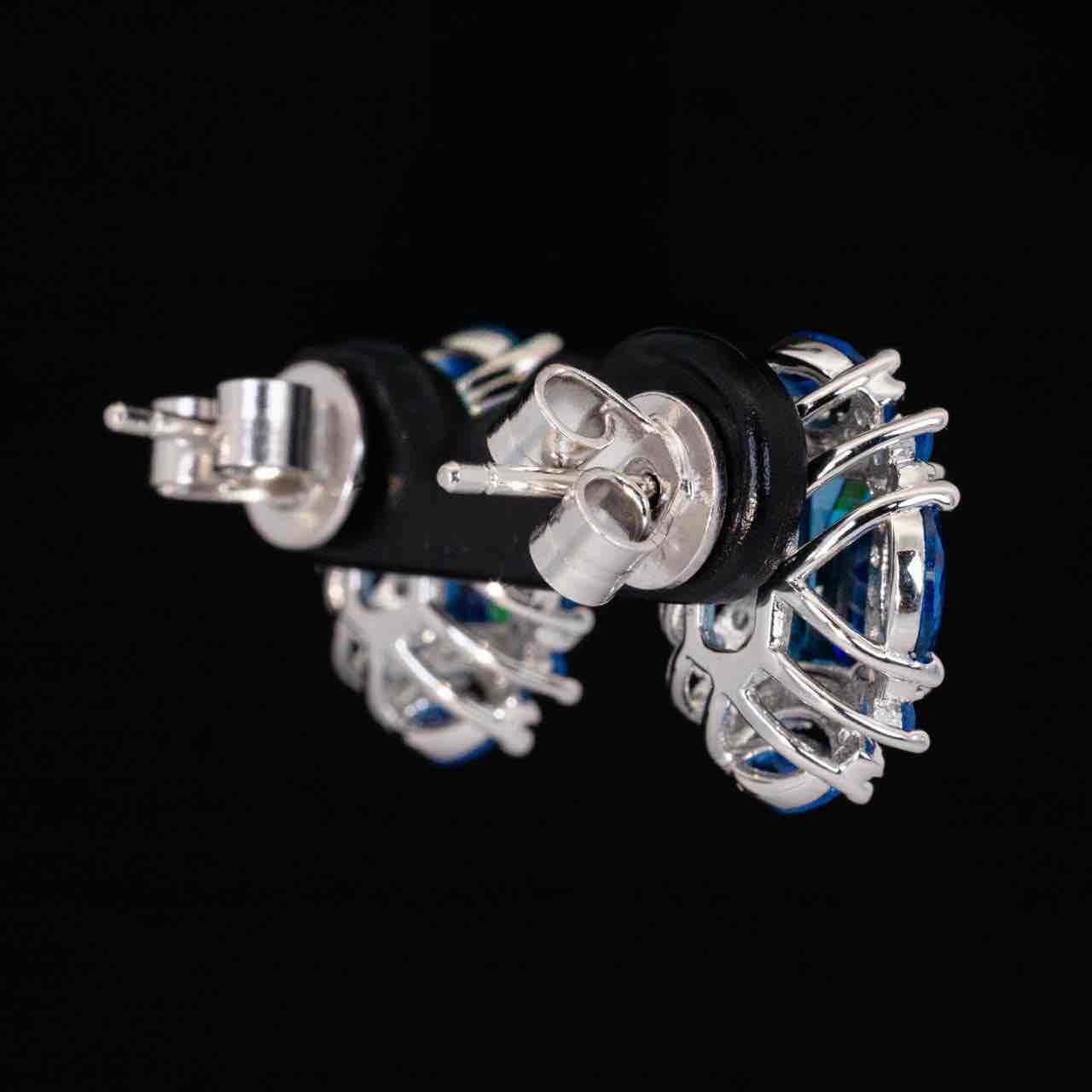 Omnia Aliz White and Blue Earrings With High Quality Simulated Diamonds In 925 Silver