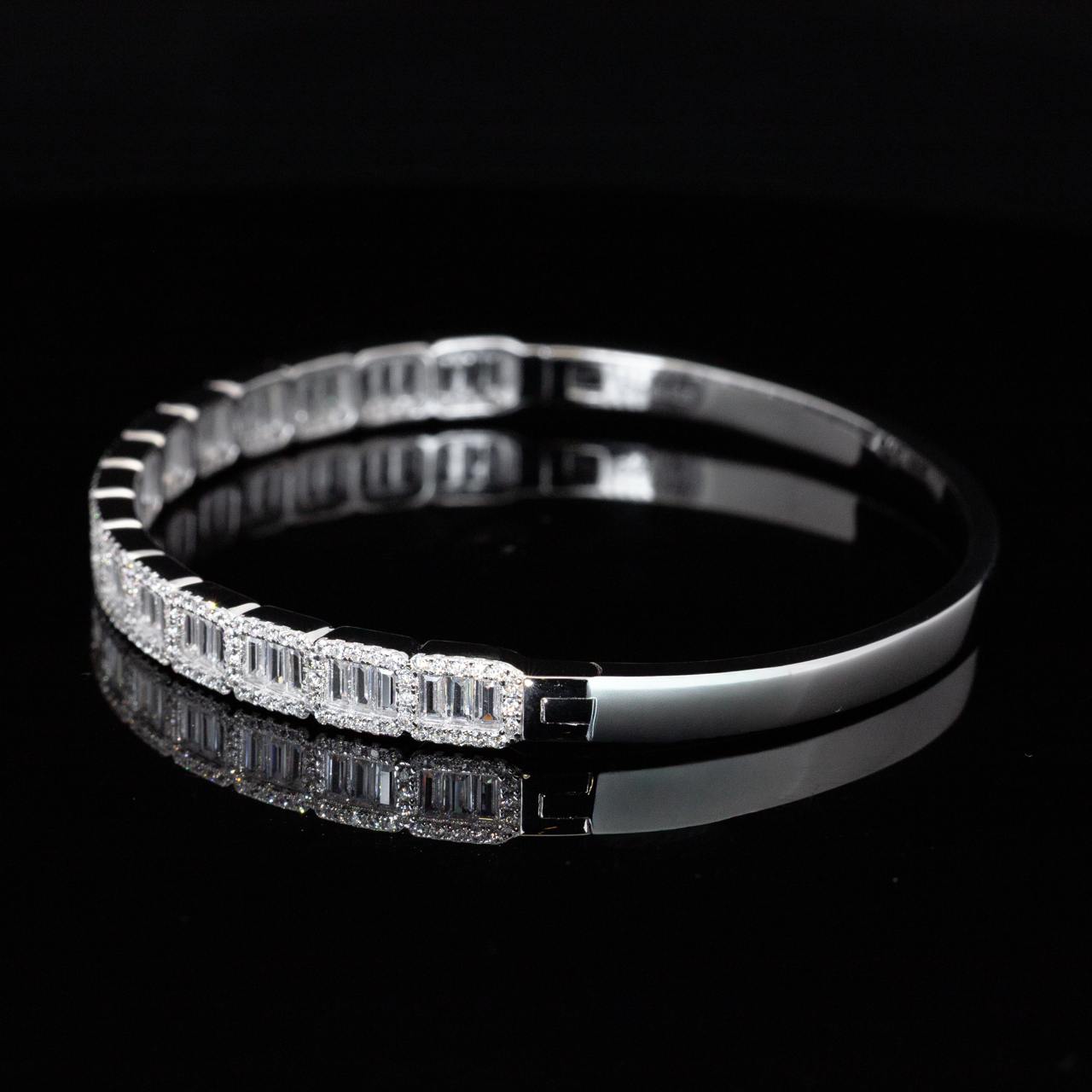 Omnia Nyela White Bangle With High Quality Simulated Diamonds In 925 Silver