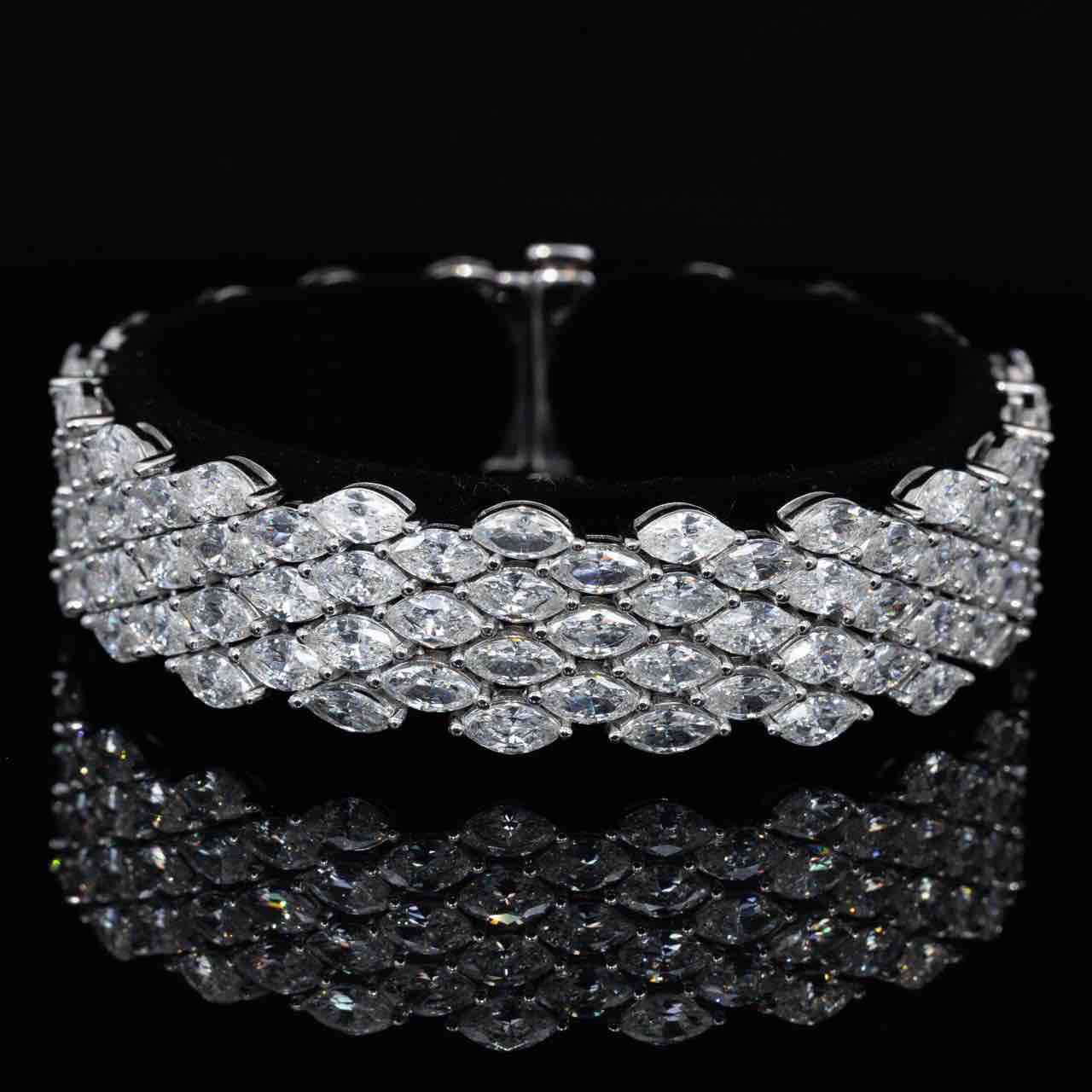 Omnia Layaal White Bracelet With High Quality White Simulated Diamonds Stones in 925 Silver