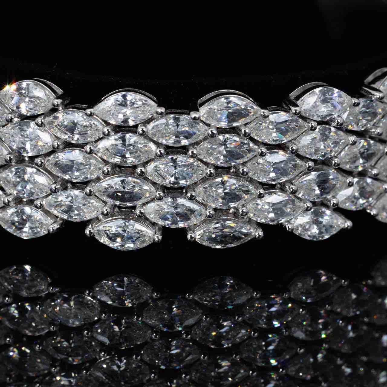 Omnia Layaal White Bracelet With High Quality White Simulated Diamonds Stones in 925 Silver