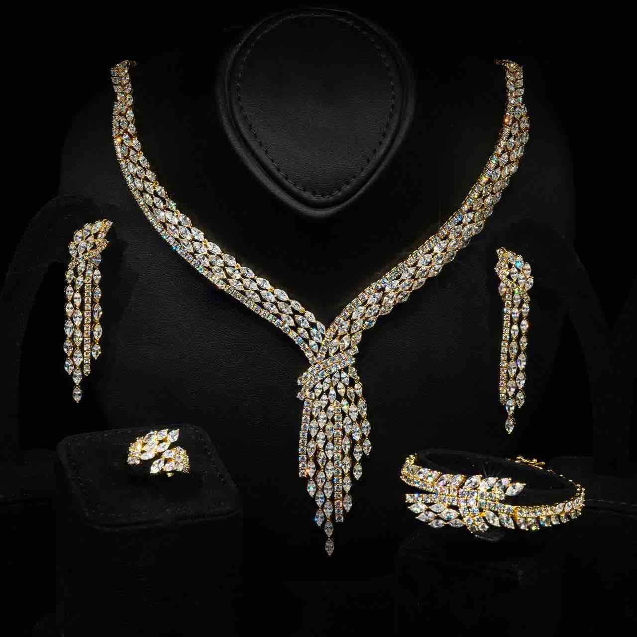 Omnia Fatma Gold Luxury Bridal Full Set in High Quality Zircon Stone in Rhodium Plated