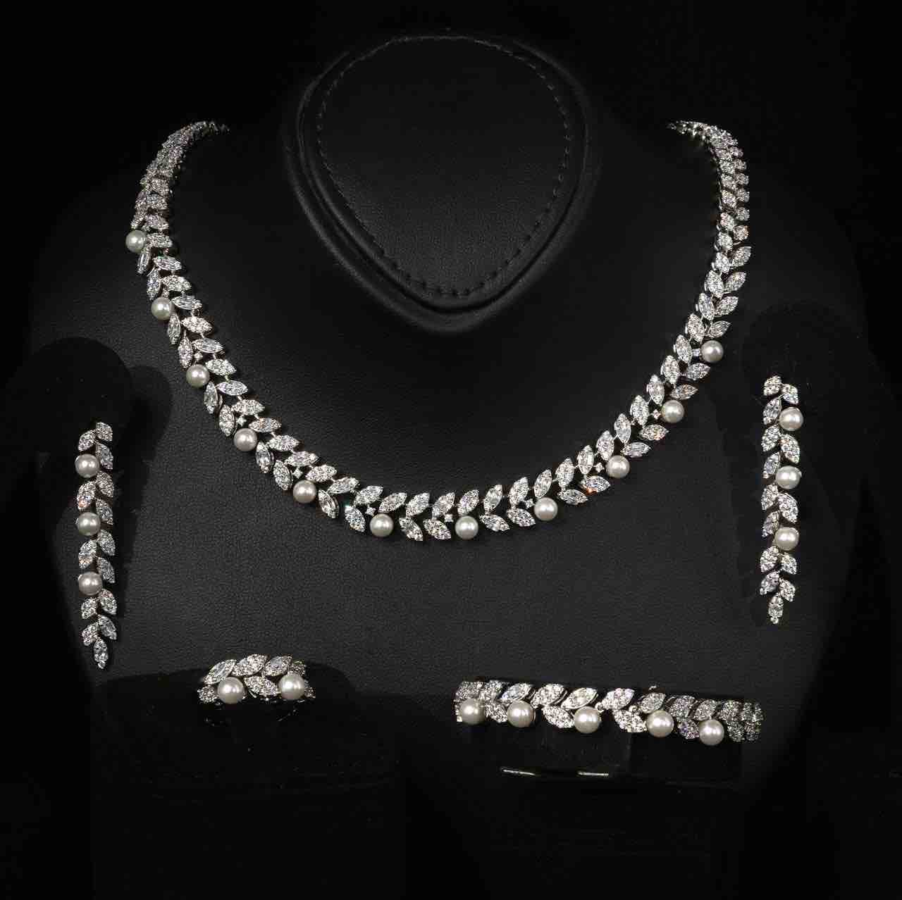 Omnia Emmy White Pearl Luxury Bridal Full Set in High Quality Rhodium Plated Zircon Stones