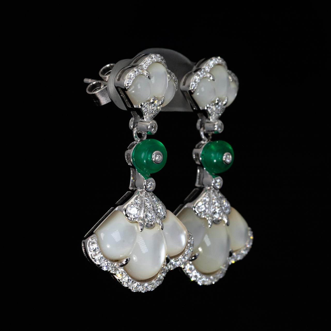 Omnia Alita White and Green Drop Earrings With High Quality Simulated Diamonds In 925 Silver