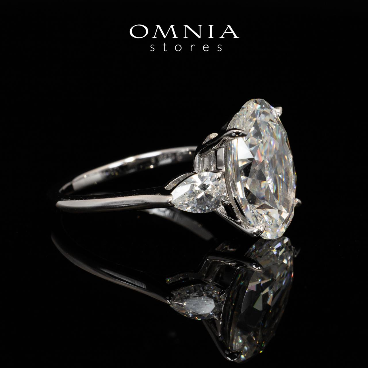 Omnia Shyla White Round Cut Ring With Certified High Quality Lab Crafted Stones In 925 Silver 10.9ct - OMNIASTORES UAE