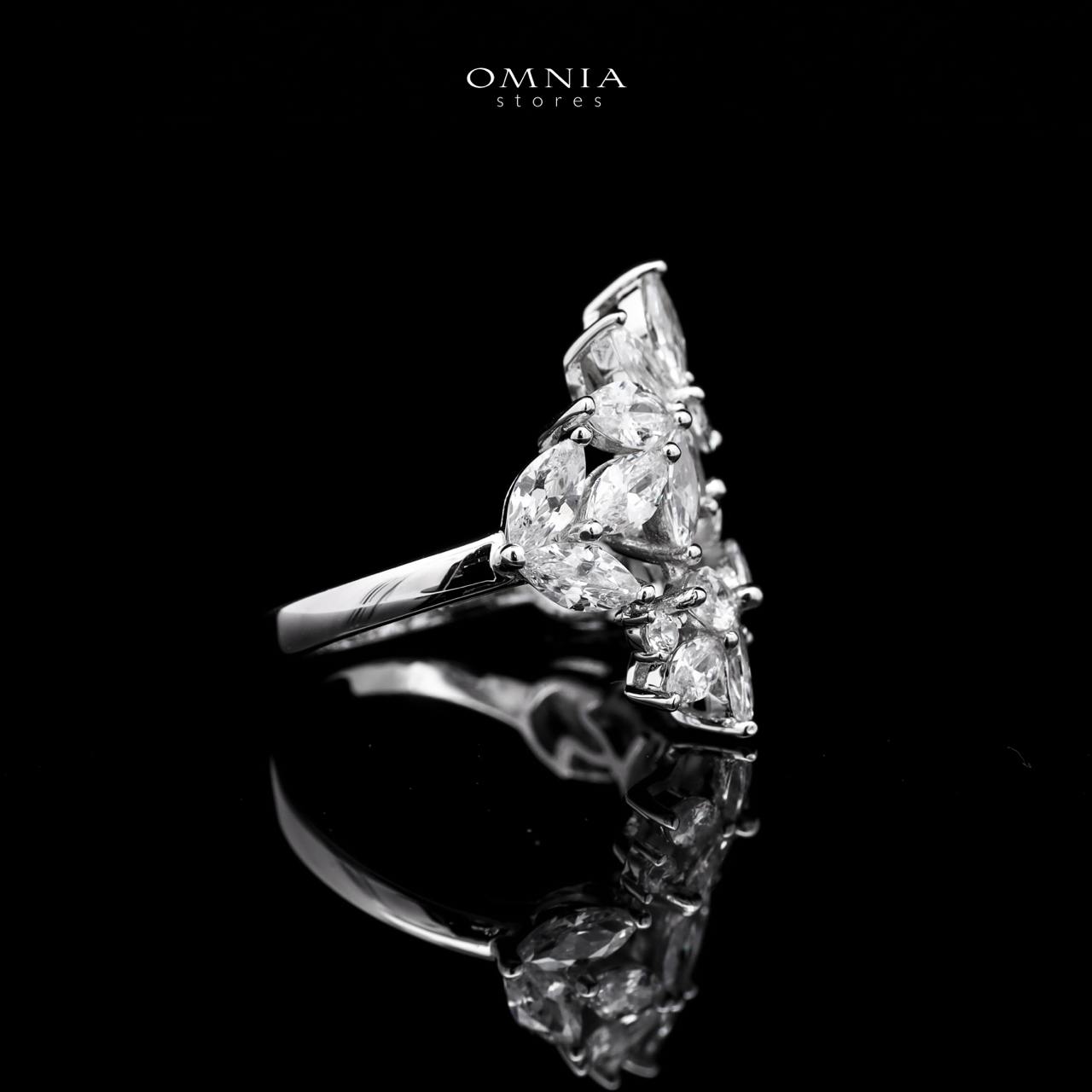 Abla White Floral Ring in 925 Silver with Marquise and Pear-Cut High-Quality Simulated Diamonds - OMNIASTORES UAE