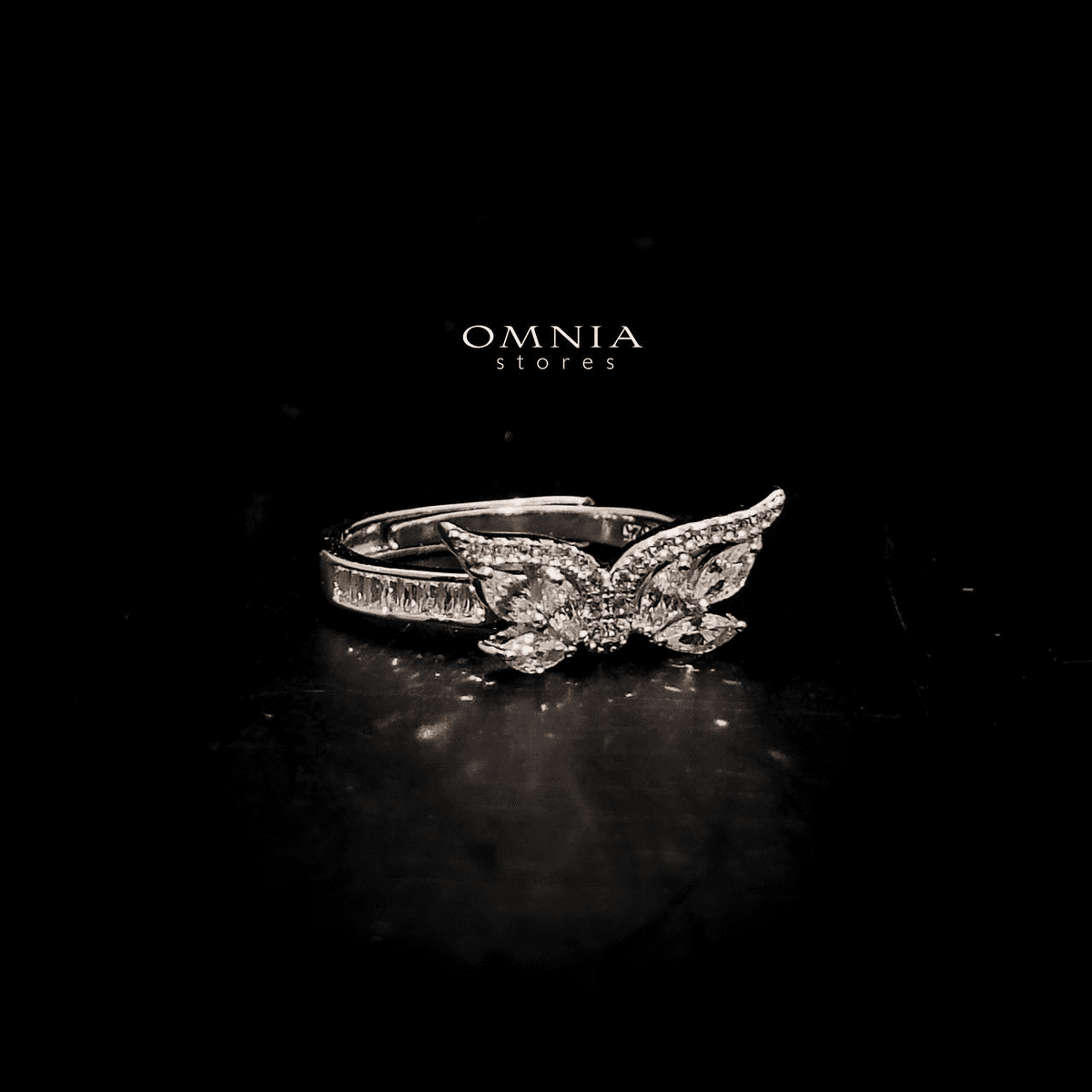 Omnia Amira Butterfly Ring In High Quality 925 Silver With Iced Cut Stones - OMNIASTORES UAE
