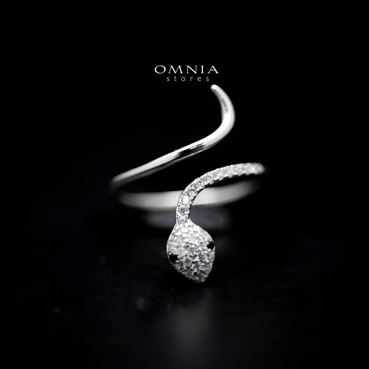 Omnia Silver Snake Ring in 92.5 Silver - OMNIASTORES UAE