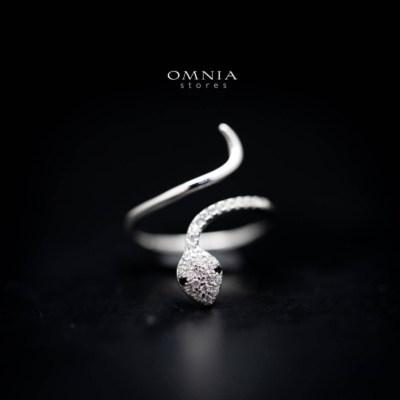 Omnia Silver Snake Ring in 92.5 Silver - OMNIASTORES UAE