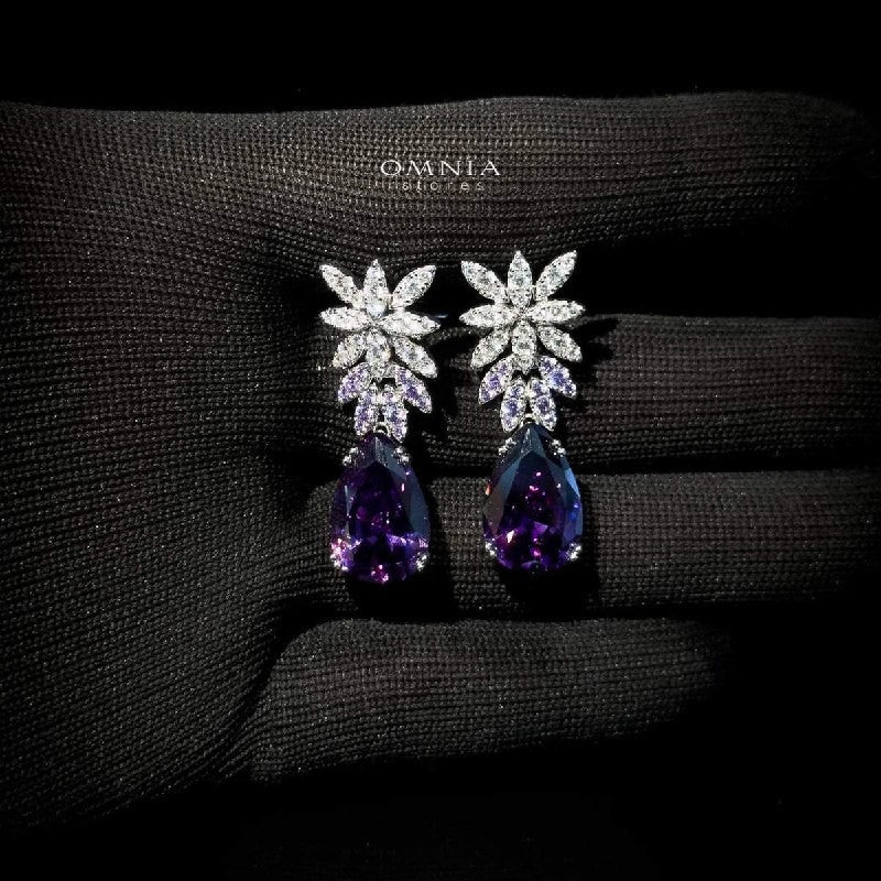 Omnia Farhana Earring 92.5 Silver High Quality Simulated diamonds - OMNIASTORES UAE
