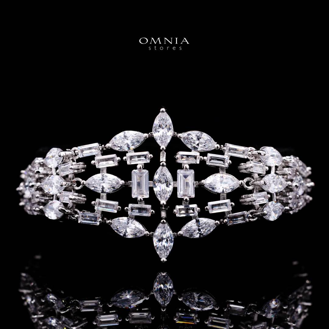 Omnia Soheila White Luxury Bridal Full Set with Emerald and Pear-Cut High-Quality Simulated Diamonds Rhodium Plated