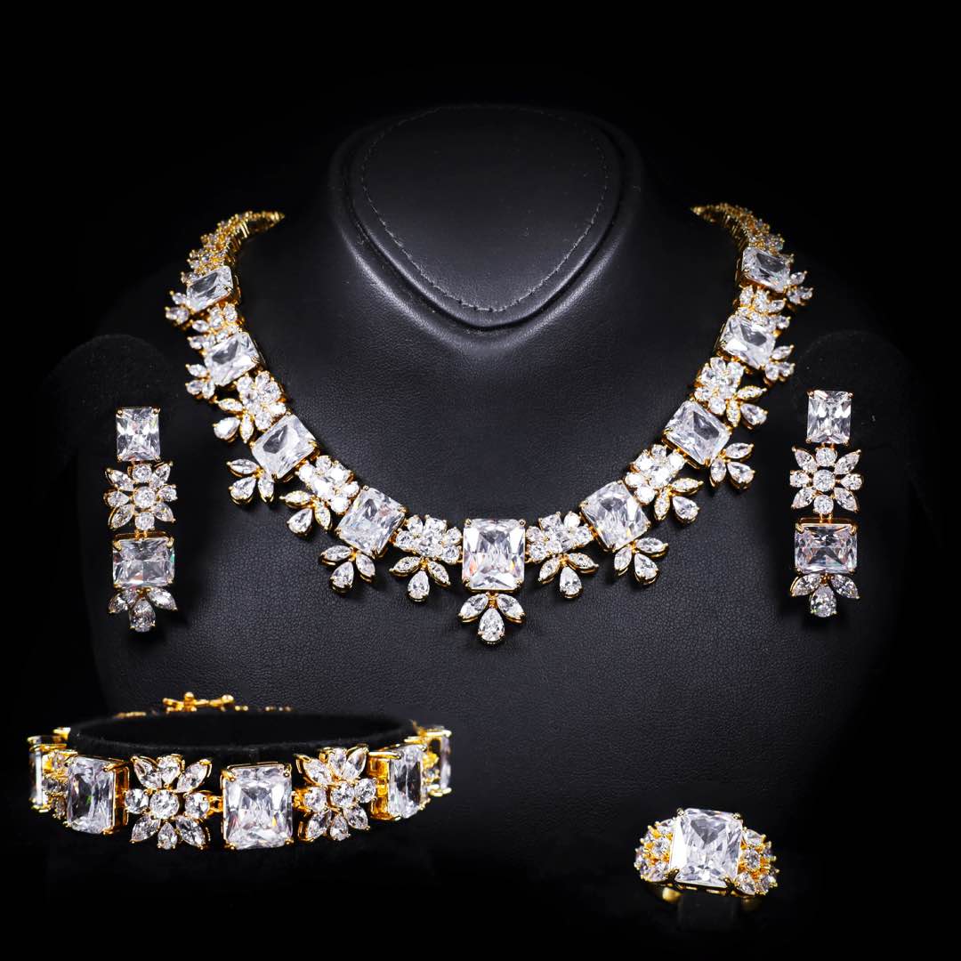Omnia Charlotte Gold Luxry Bridal Full Set with Emerald and Pear-Cut High-Quality Simulated Diamonds Rhodium Plated