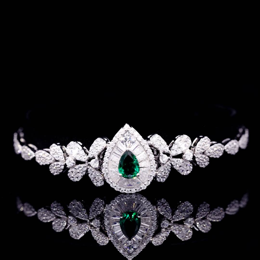 Omnia Sophia Green Teardrop Bridal Full Set in 925 Silver with High Quality Simulated Diamonds