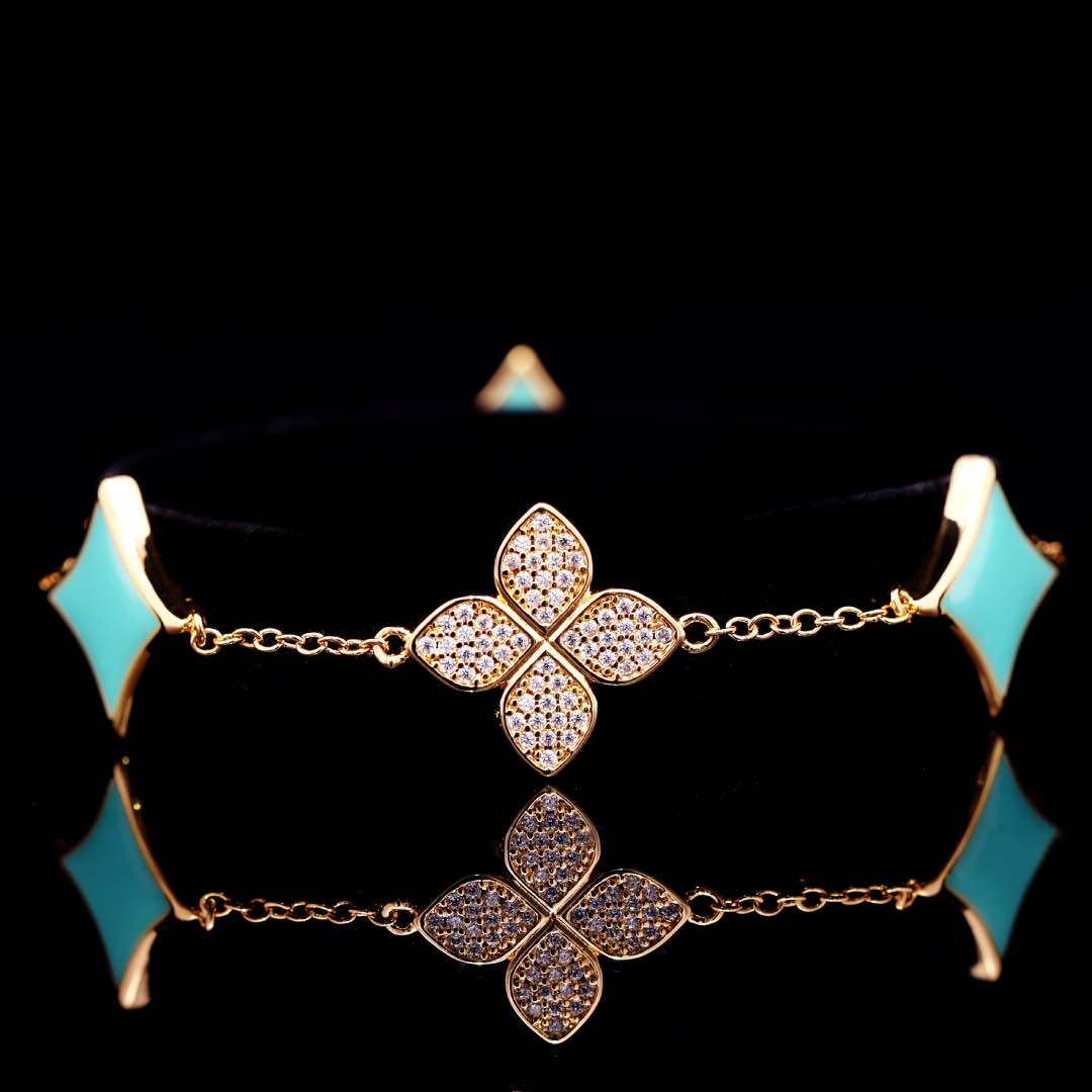 Omnia Golden Clove Turquoise Choker Full Set with High-Quality Simulated Diamonds Gold Plated