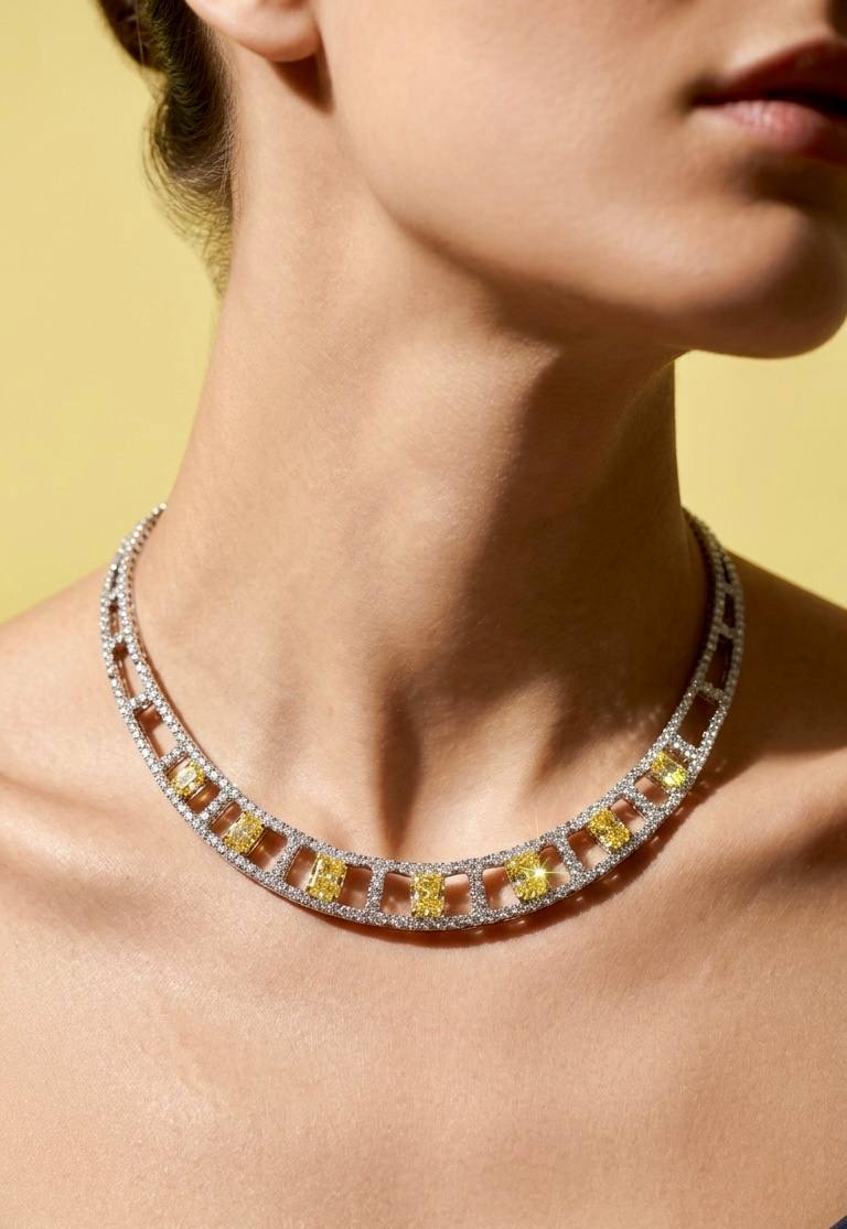 Omnia Alessandra Yellow Necklace in 925 Silver with Emerald-Cut High-Quality Simulated Diamonds