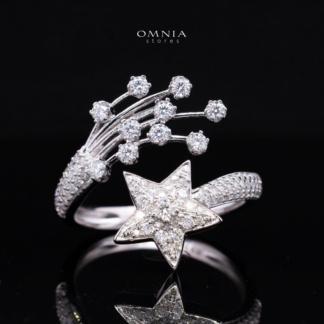 Calista Star White Moissanite Stone Ring With GRA Certified High Quality in 925 Silver