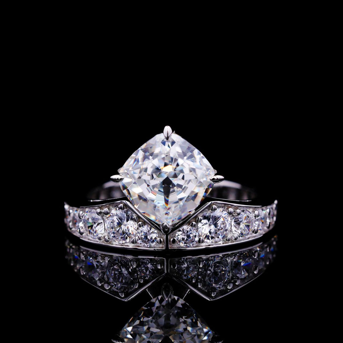 Hanadi Ring with Certificate | High-Quality Simulated Diamonds in 925 Sterling Silver
