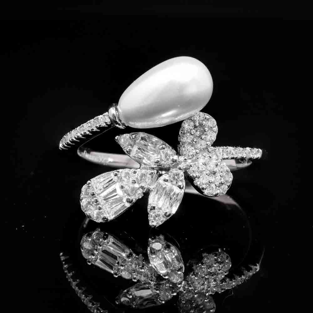 Omnia Shamsa Pearl Bridal Full Set in 925 Silver with High-Quality White Zircon Stones - OMNIASTORES UAE