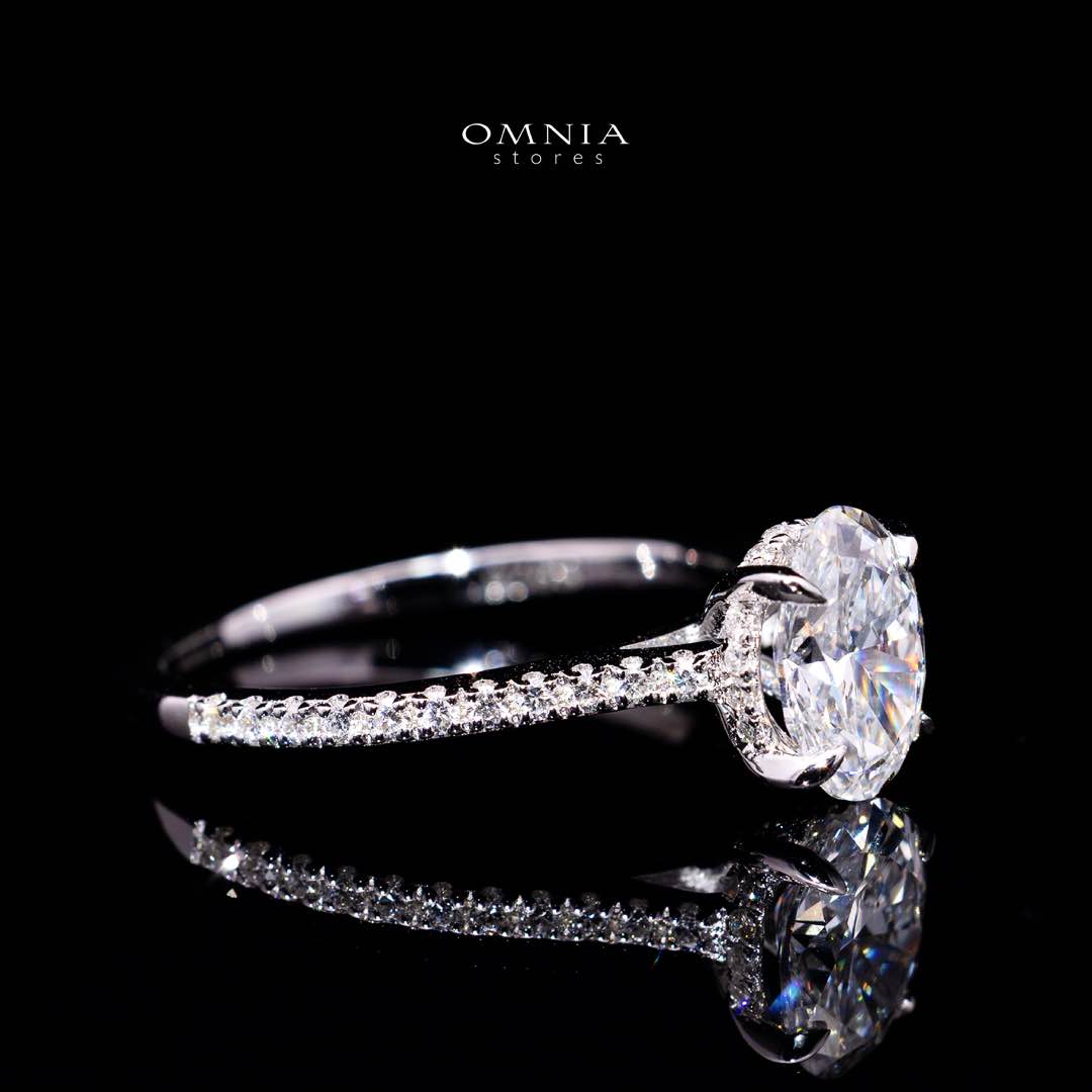 Sadia Lab Grown White IGI Certified Round Brilliant VS1 Ring With High Quality 925 Silver 1.50ct