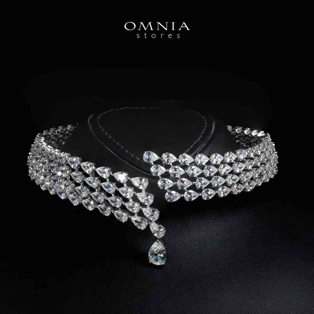 Omnia Nemy White Choker Necklace With High Quality Simulated Diamonds In 925 Silver - OMNIASTORES UAE