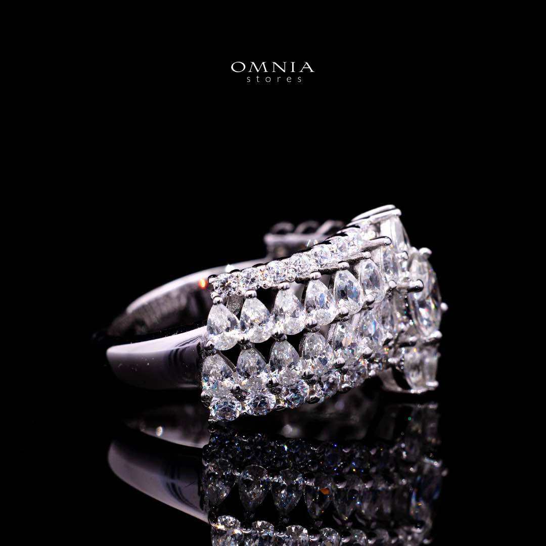 Omnia Rasha White Ring With High Quality Simulated Diamonds In 925 Silver