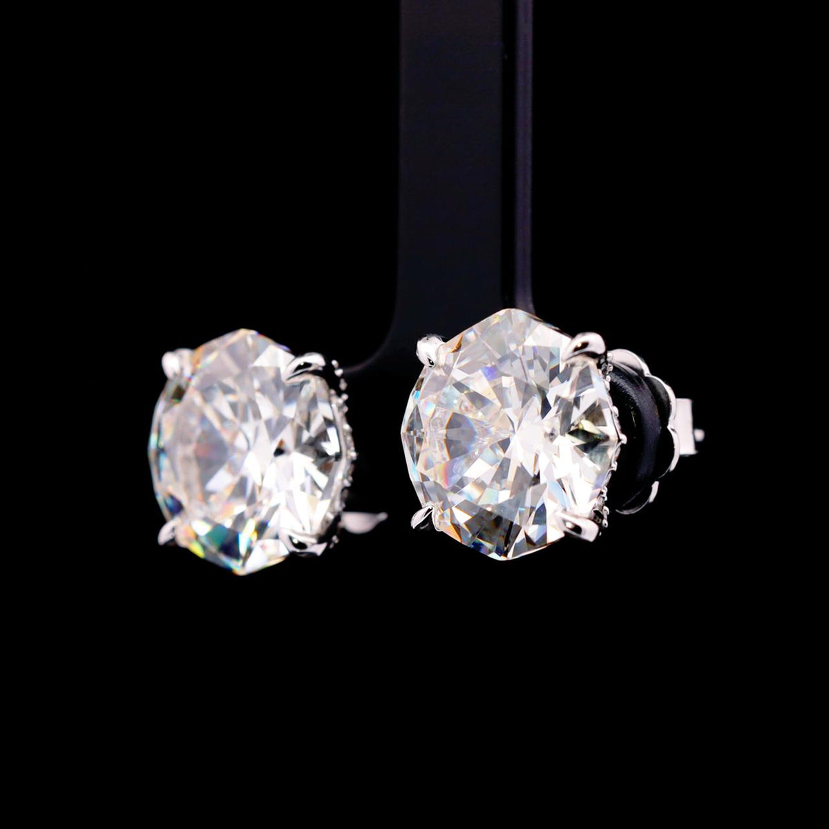 Shaima Earrings with Certificate | High-Quality Simulated Diamonds in 925 Sterling Silver side