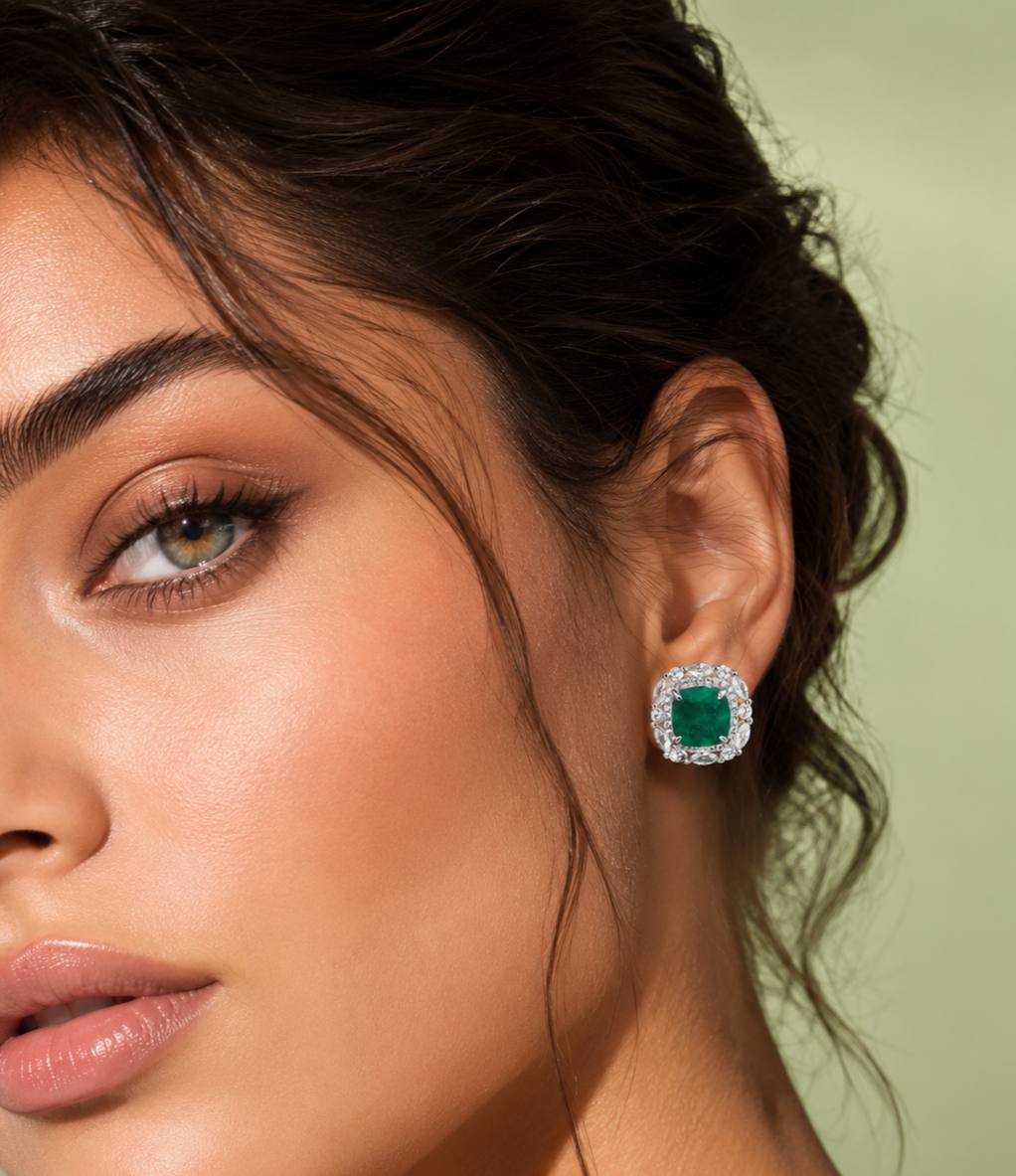 Teresa Green and White Earrings With High Quality Simulated Diamonds in 925 Silver
