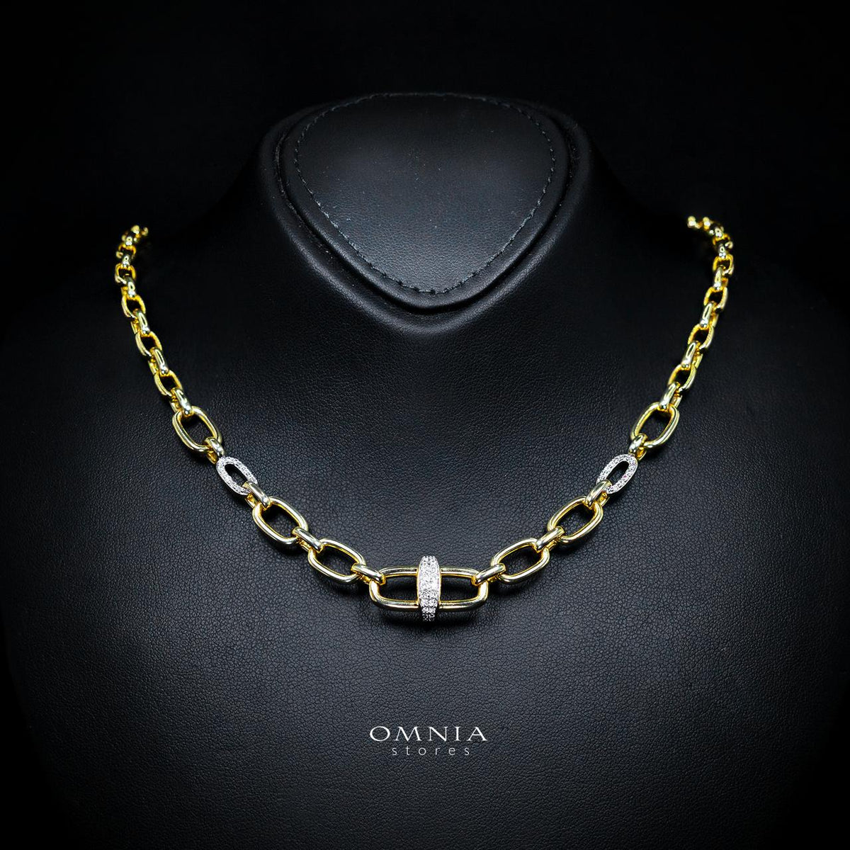 Estela Gold Premium Rhodium-Plated Alloy Necklace with High-Quality Simulated Diamonds