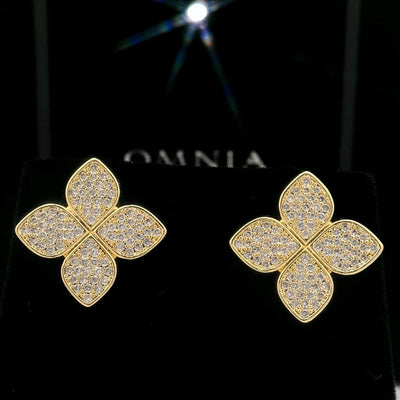 Omnia Golden Clove Stud Earrings with High-Quality Simulated Diamonds Gold Plated