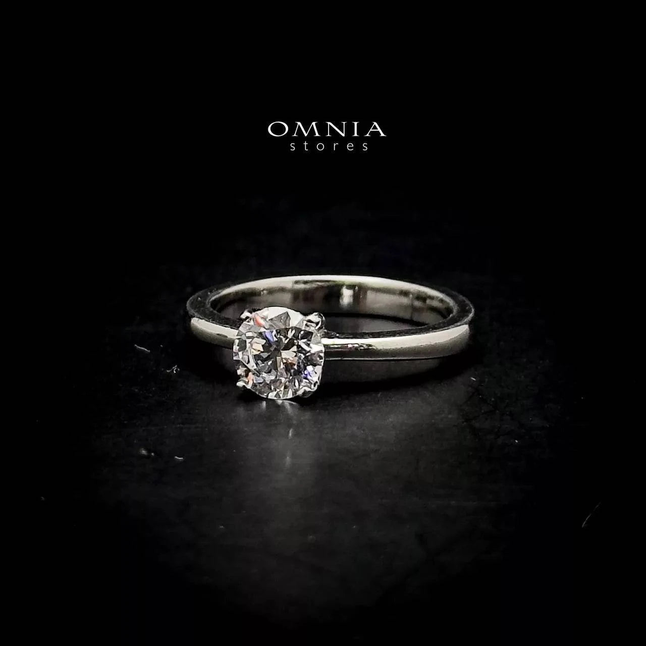 Omnia Jane White Ring Silver Simulated Diamonds - OMNIASTORES UAE