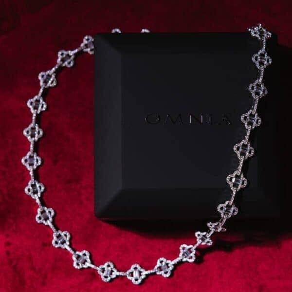 Omnia Amna White Set in 925 Silver with High Quality Simulated Diamonds - OMNIASTORES UAE