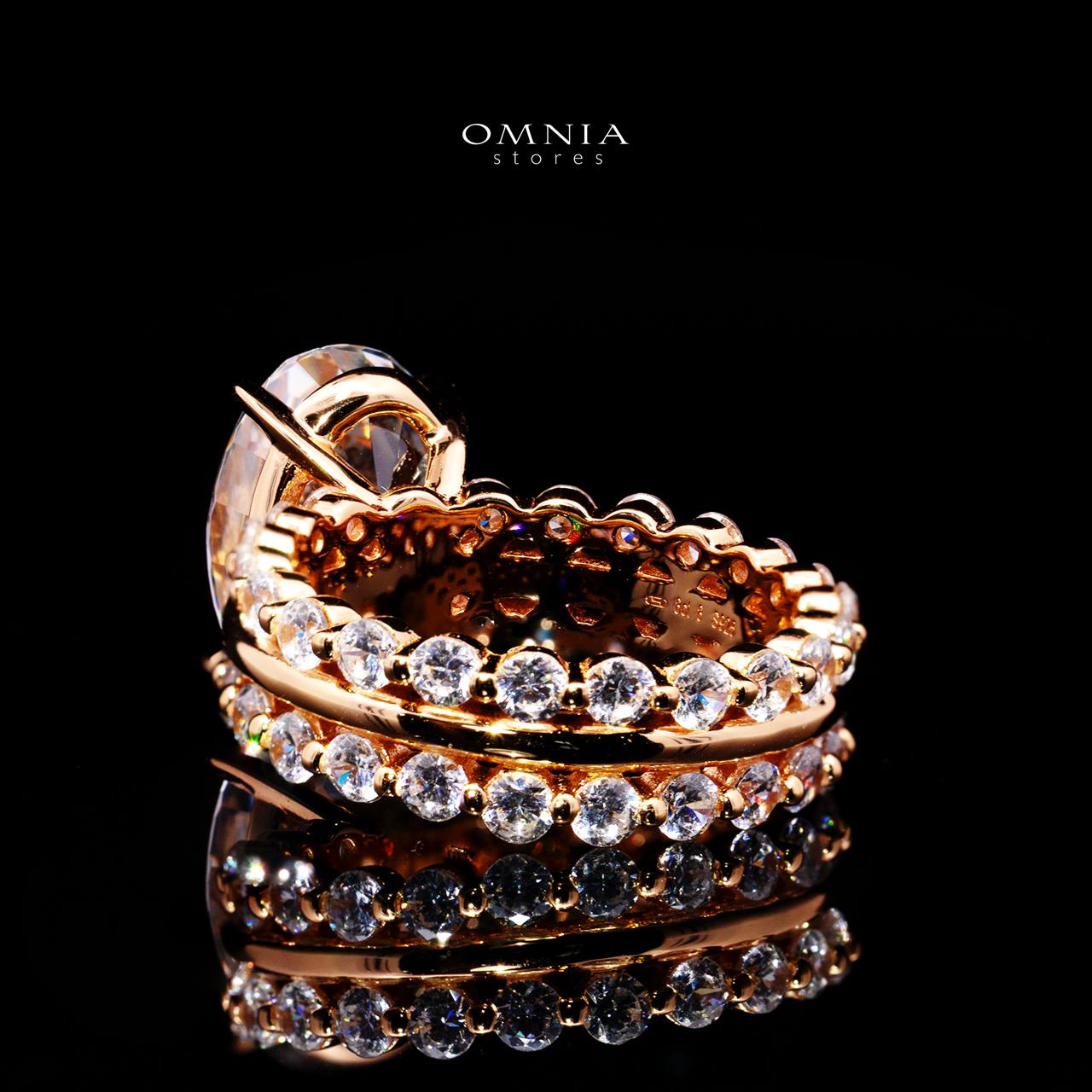 Carlotta Gold Ring with Certificate | High-Quality Premium Simulated Diamonds in 925 Sterling Silver