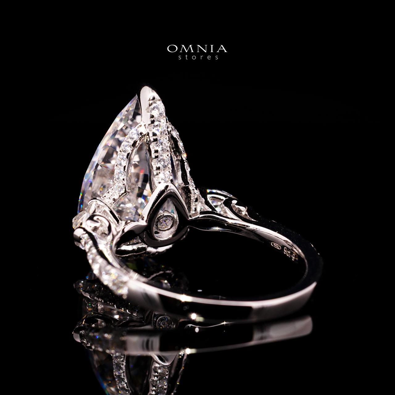 Janel Ring with Certificate, High-Quality Premium Simulated Diamonds in 925 Sterling Silver