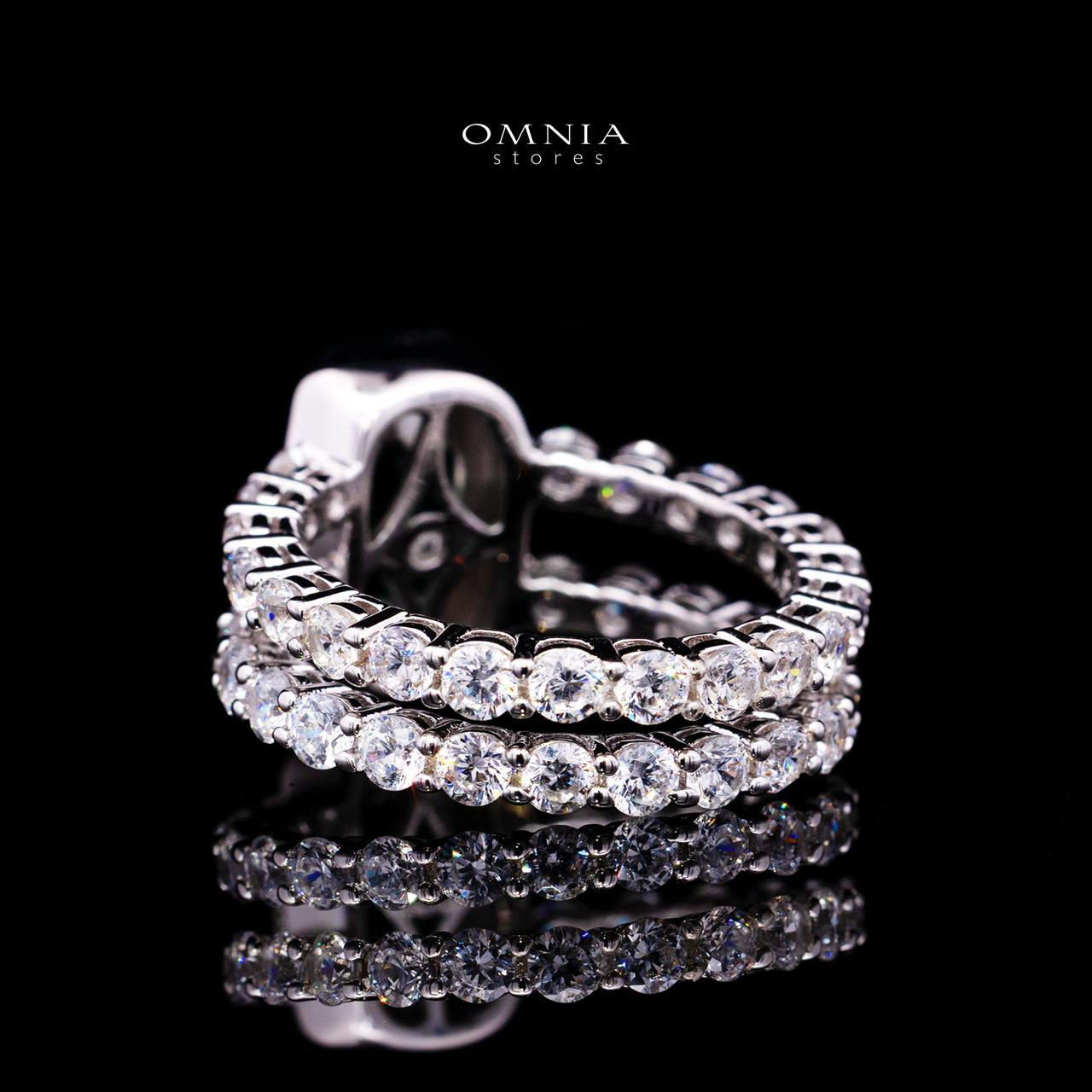 Kamili Green Ring with Certified High-Quality Premium Simulated Diamonds in 925 Sterling Silver
