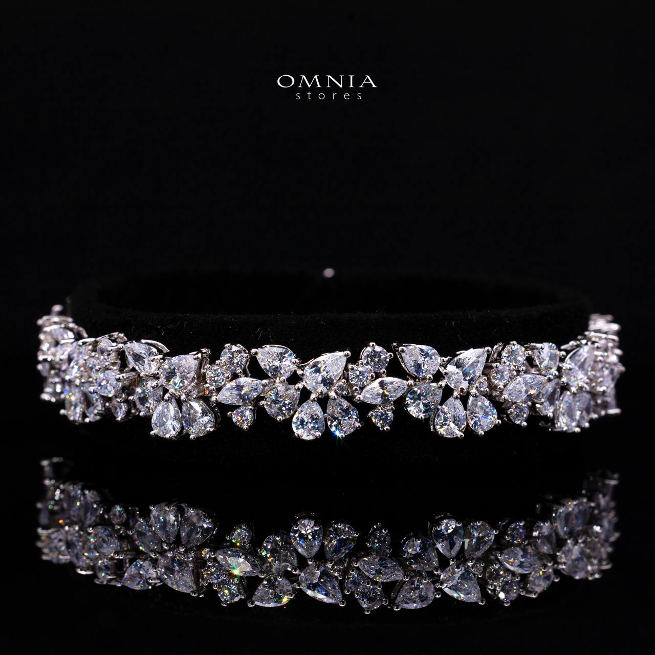 Safira White Luxury Bridal Full Jewelry Set with High-Quality Premium Simulated Diamonds