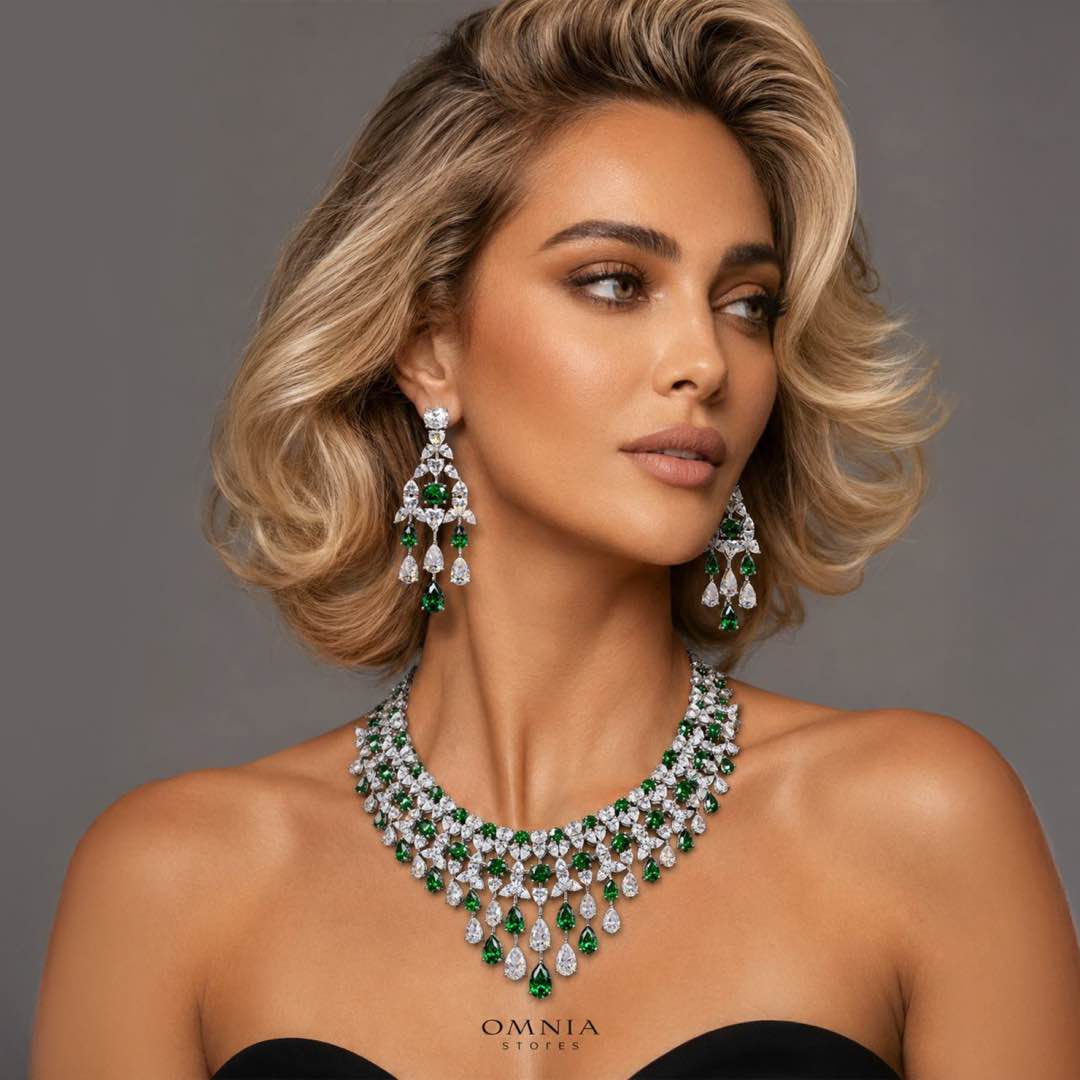 Omnia Kinza Green and White Necklace With High Quality Certified Lab Crafted Stones In 925 Silver