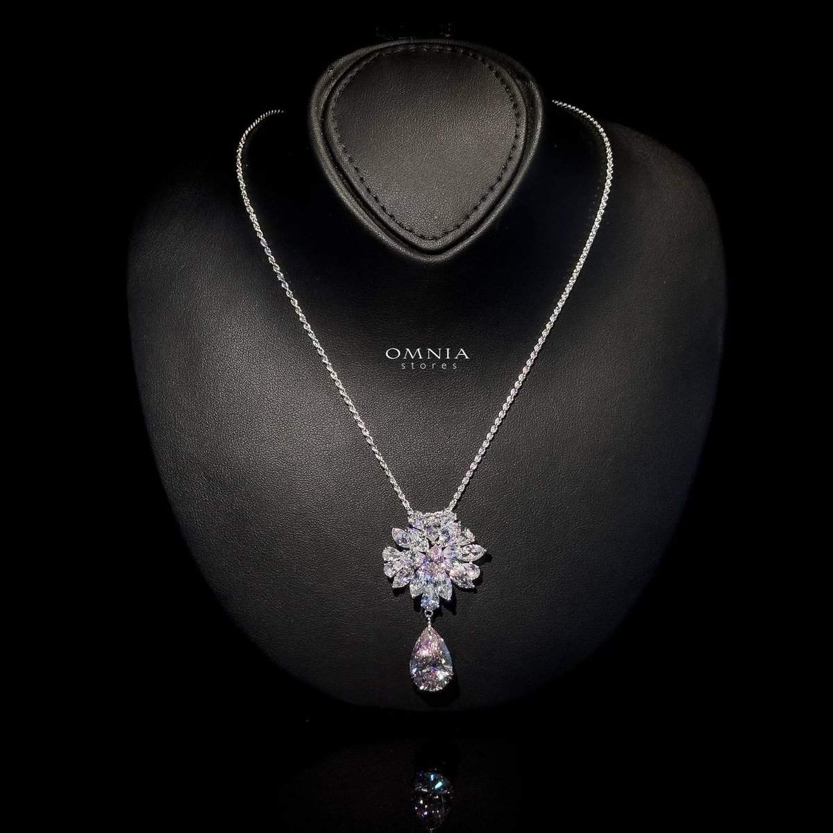 Omnia Nakaret Pink Necklace 92.5 Silver In High Quality Simulated diamonds - OMNIASTORES UAE
