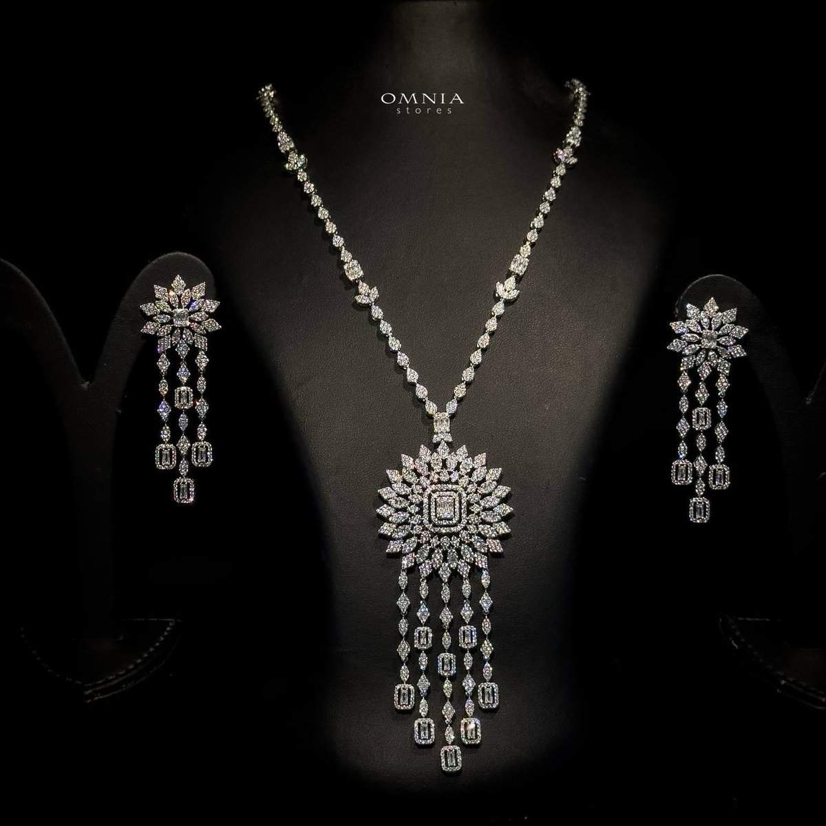 Omnia Mimi Long chain Set Accessories High Quality Zircon Stone In Rhodium Plated - OMNIASTORES UAE