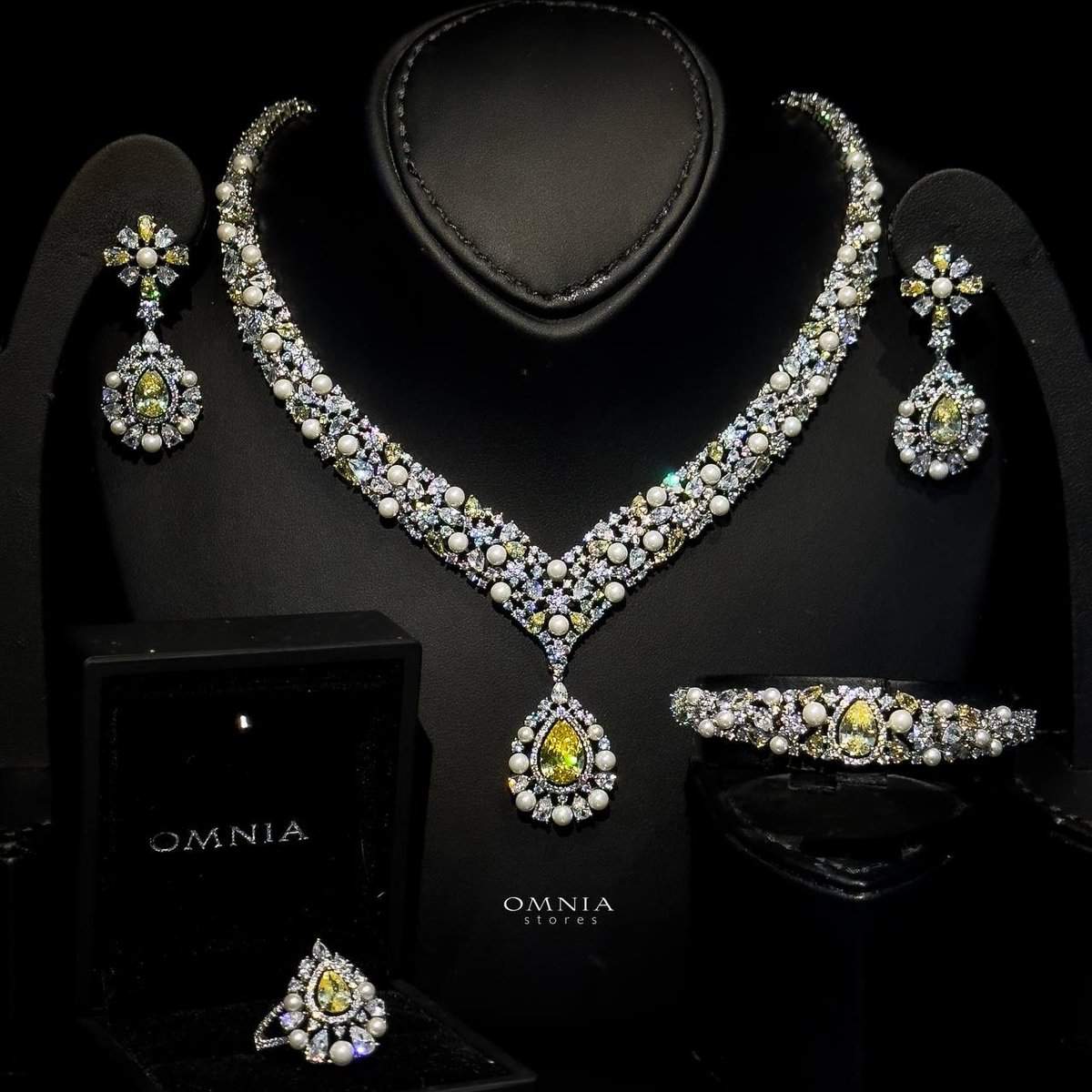 Omnia Rawan Yellow Bridal Full Set High Quality Zircon Stone in Rhodium Plated - OMNIASTORES UAE