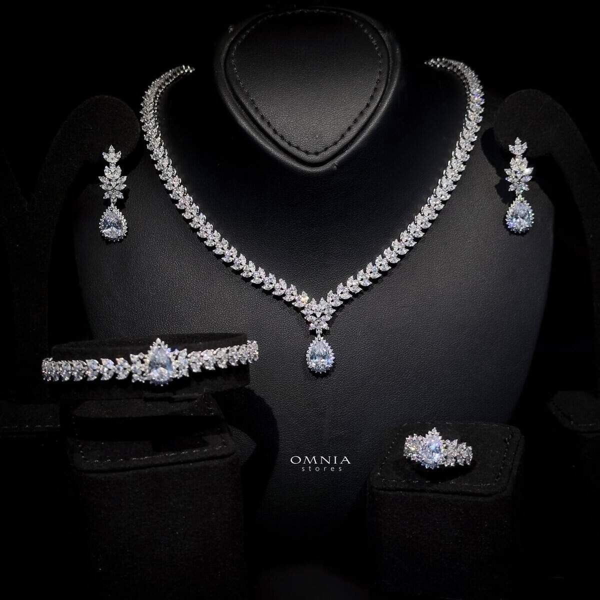 Omnia Naeema White Bridal Full Set in 92.5 Silver High Quality Simulated Diamonds - OMNIASTORES UAE