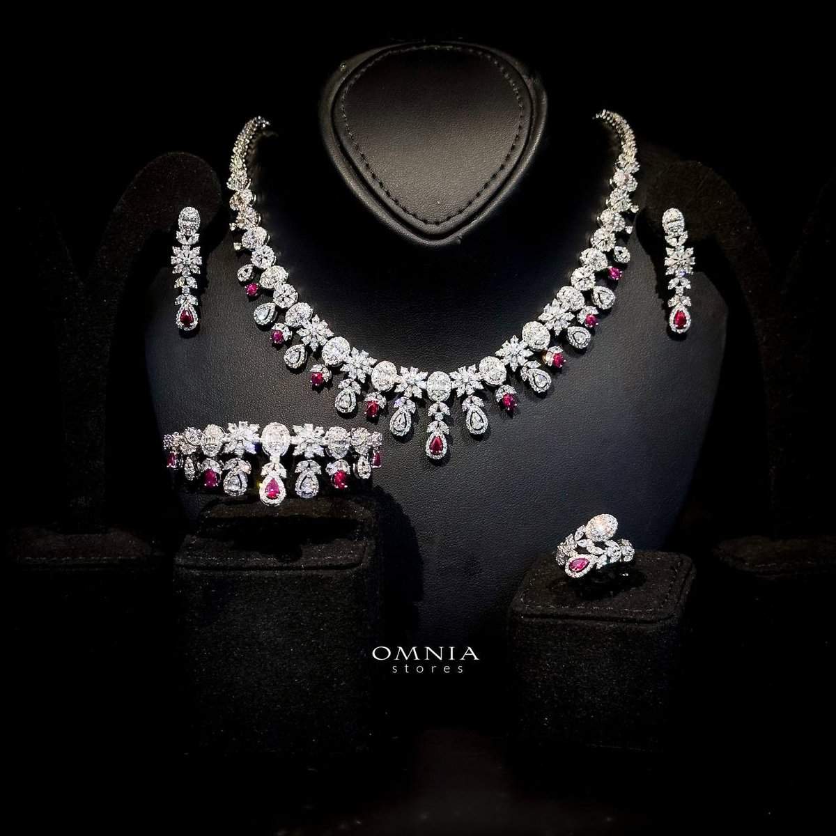 Omnia Trisha Maroon Full set Accessories in High Quality Zircon Stone in Rhodium Plated - OMNIASTORES UAE