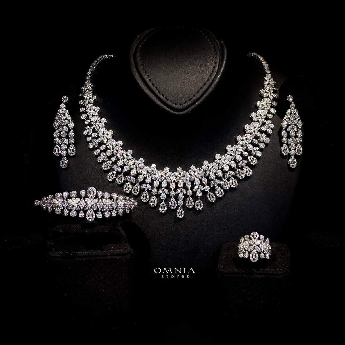 Omnia Sheikha Bridal Full Set in High Quality Zircon Stone in Rhodium Plated - OMNIASTORES UAE