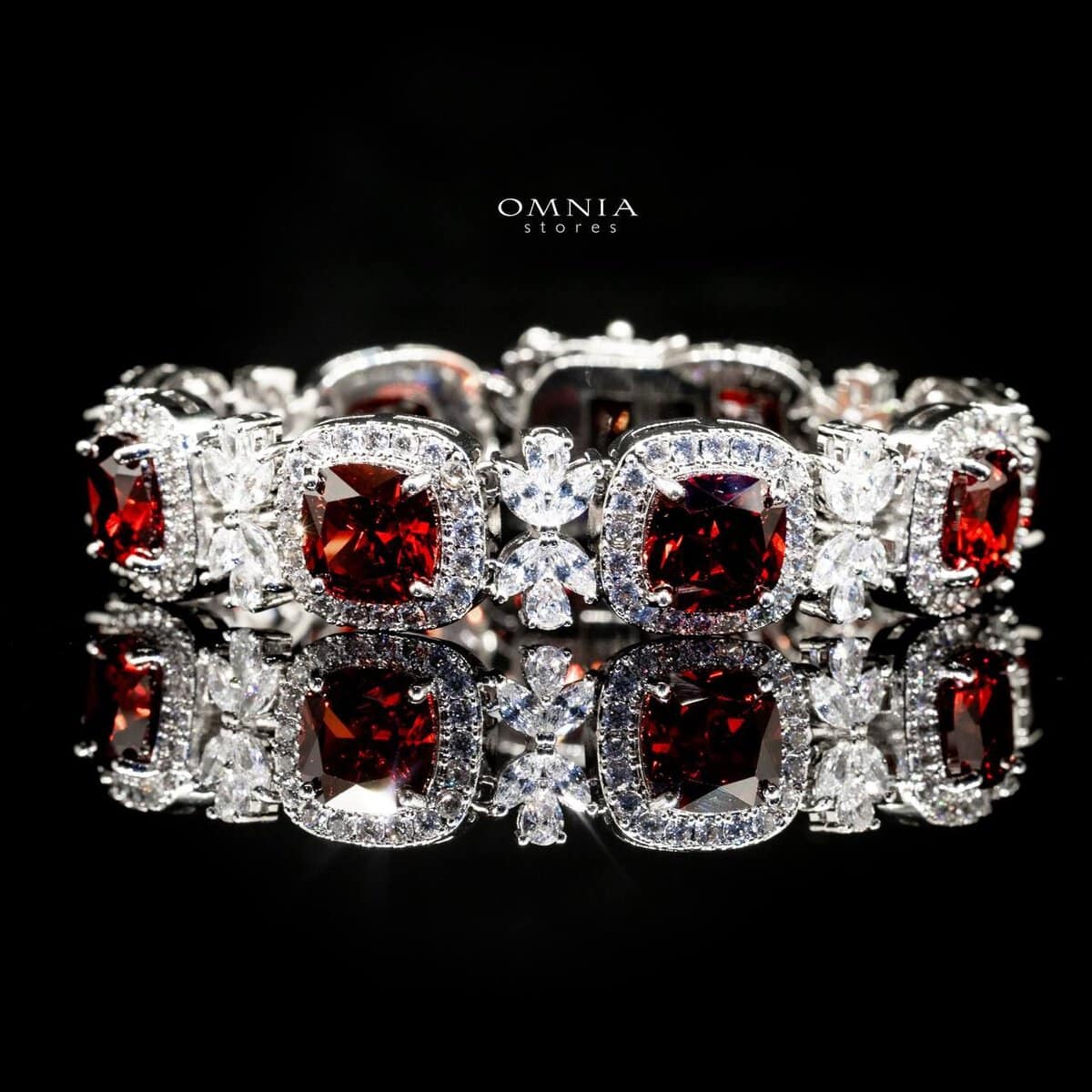 Omnia Akira Bracelet in High Quality Zircon Stone in Tarnish Resistant Plating - OMNIASTORES UAE
