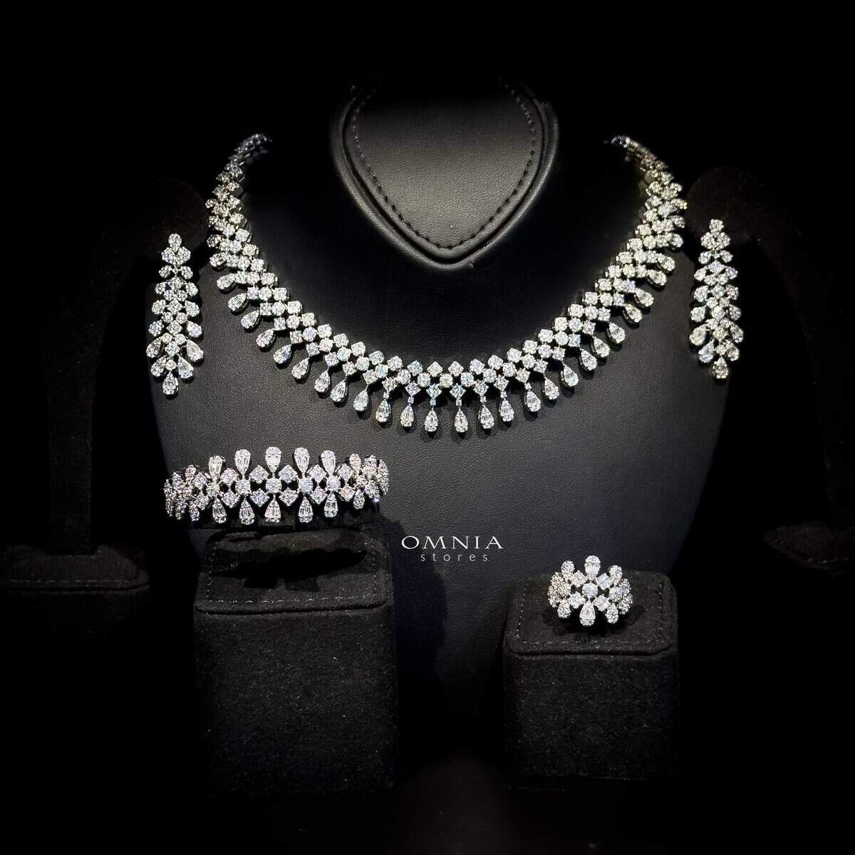 Omnia Amani White - OMNIASTORES UAE
