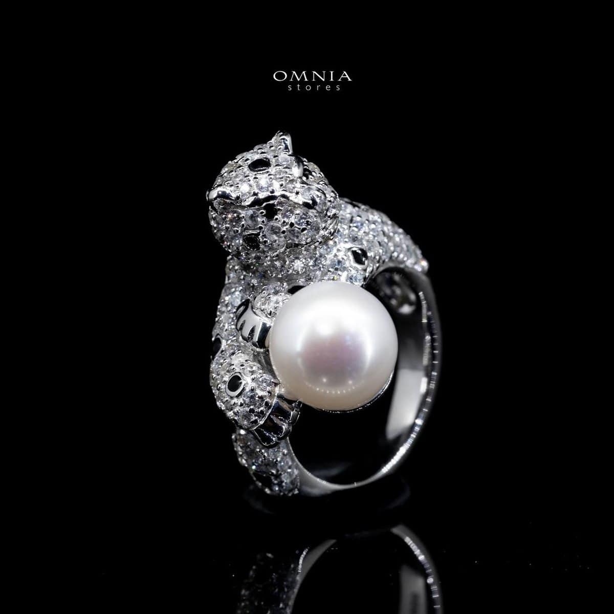 Omnia Mahra Leopard Ring In 92.5 Silver In High Quality Simulated Diamonds - OMNIASTORES UAE